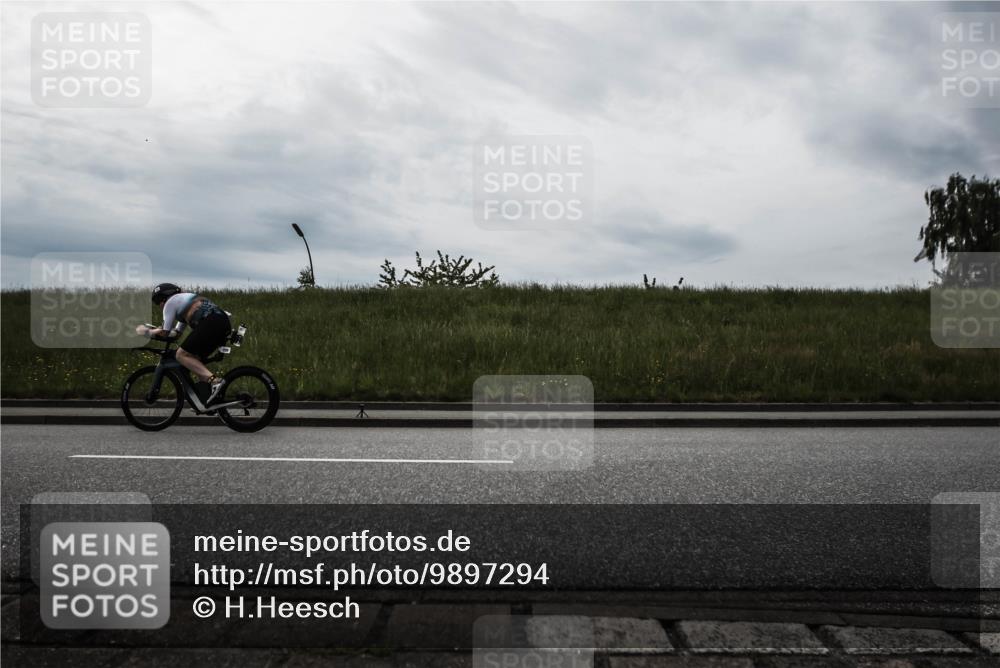 21.06.2026 - 29. Vierlanden-Triathlon H.Heesch http://msf.ph/oto/9897294 21.06.2026 09:23:46 Radfahren 91, 131, 155, 166, 220, 252, 264, 266 meine-sportfotos.de