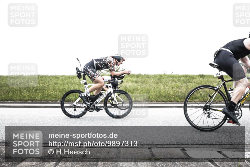 21.06.2026 - 29. Vierlanden-Triathlon H.Heesch http://msf.ph/oto/9897313 21.06.2026 10:24:14 Radfahren 32, 204, 240, 335 meine-sportfotos.de
