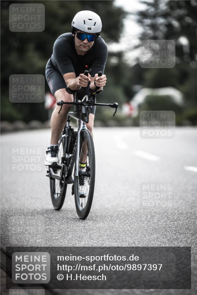 21.06.2026 - 29. Vierlanden-Triathlon H.Heesch http://msf.ph/oto/9897397 21.06.2026 09:27:55 Radfahren 83, 99, 161, 219 meine-sportfotos.de