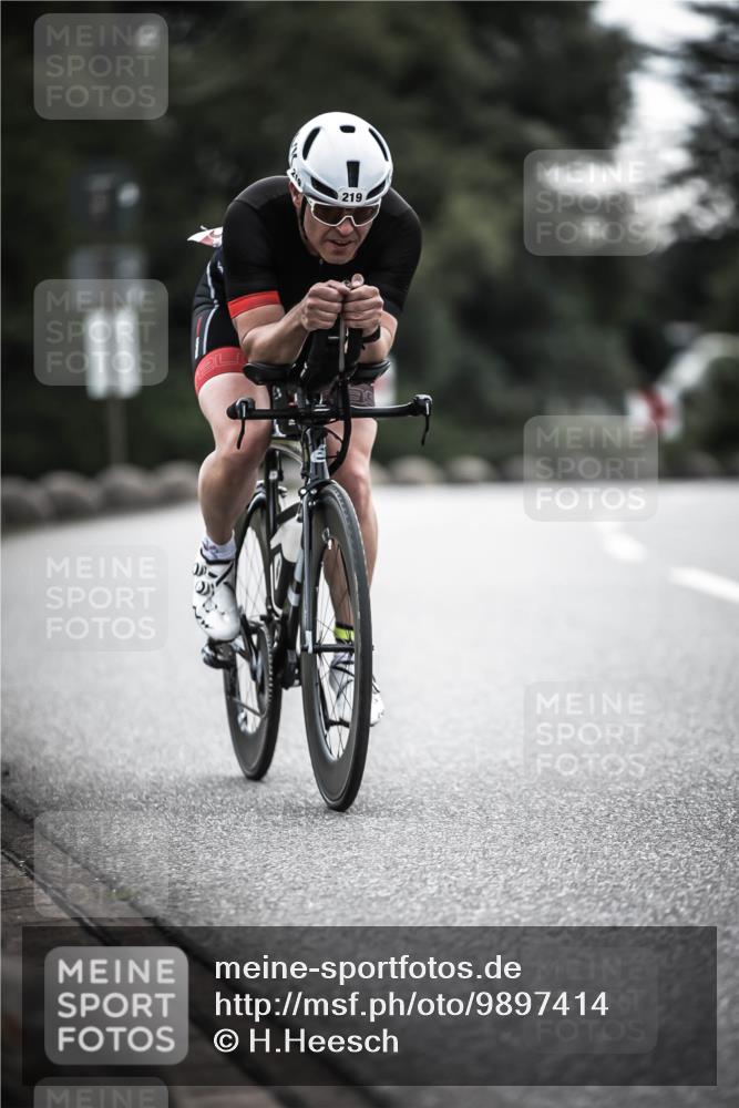 21.06.2026 - 29. Vierlanden-Triathlon H.Heesch http://msf.ph/oto/9897414 21.06.2026 09:27:57 Radfahren 83, 99, 219 meine-sportfotos.de