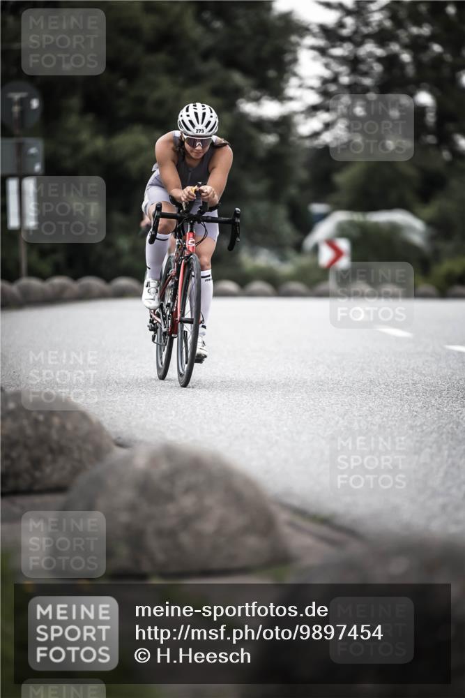 21.06.2026 - 29. Vierlanden-Triathlon H.Heesch http://msf.ph/oto/9897454 21.06.2026 10:02:18 Radfahren 72, 118, 119, 186, 273, 339 meine-sportfotos.de