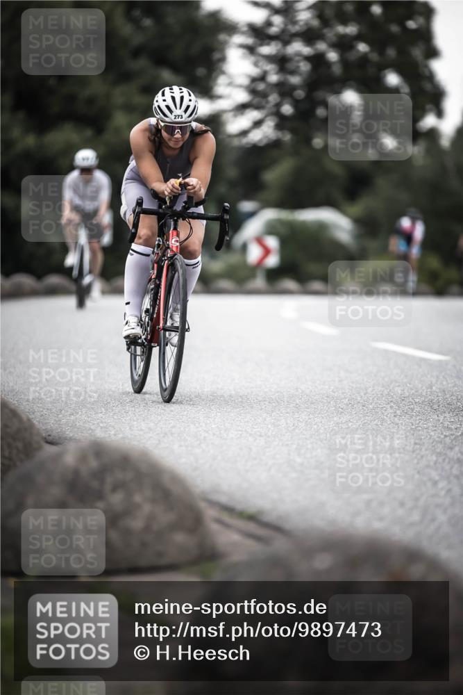 21.06.2026 - 29. Vierlanden-Triathlon H.Heesch http://msf.ph/oto/9897473 21.06.2026 10:02:18 Radfahren 72, 118, 119, 186, 273, 339 meine-sportfotos.de