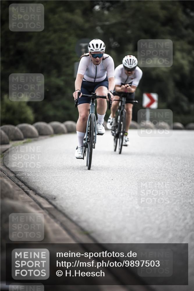 21.06.2026 - 29. Vierlanden-Triathlon H.Heesch http://msf.ph/oto/9897503 21.06.2026 09:28:20 Radfahren 4, 151, 154, 277 meine-sportfotos.de