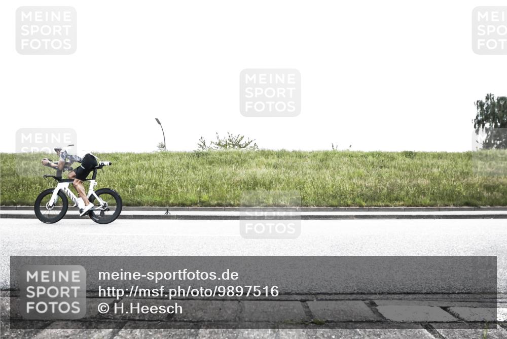 21.06.2026 - 29. Vierlanden-Triathlon H.Heesch http://msf.ph/oto/9897516 21.06.2026 10:26:12 Radfahren 136, 291, 311, 530, 591, 613, 1355 meine-sportfotos.de