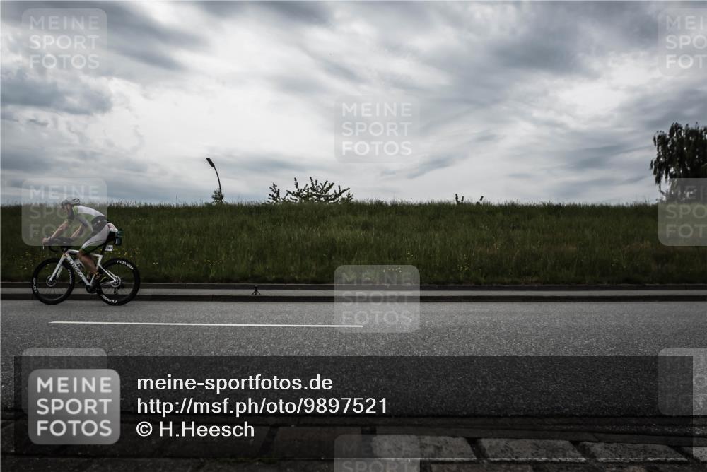 21.06.2026 - 29. Vierlanden-Triathlon H.Heesch http://msf.ph/oto/9897521 21.06.2026 09:30:11 Radfahren 119, 163, 174, 232, 276 meine-sportfotos.de