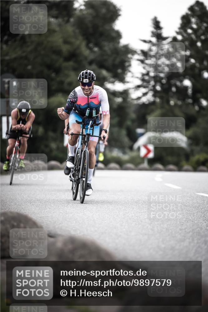 21.06.2026 - 29. Vierlanden-Triathlon H.Heesch http://msf.ph/oto/9897579 21.06.2026 10:02:23 Radfahren 72, 118, 119, 141, 186, 339 meine-sportfotos.de
