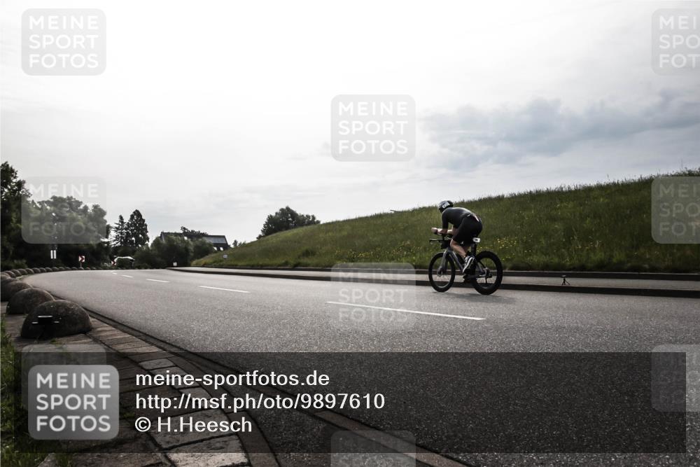 21.06.2026 - 29. Vierlanden-Triathlon H.Heesch http://msf.ph/oto/9897610 21.06.2026 09:19:34 Radfahren 84 meine-sportfotos.de