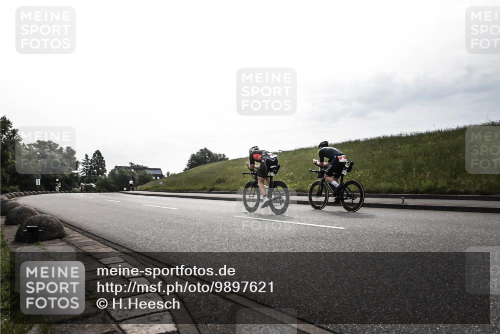 21.06.2026 - 29. Vierlanden-Triathlon H.Heesch http://msf.ph/oto/9897621 21.06.2026 09:19:53 Radfahren 112, 154, 267 meine-sportfotos.de