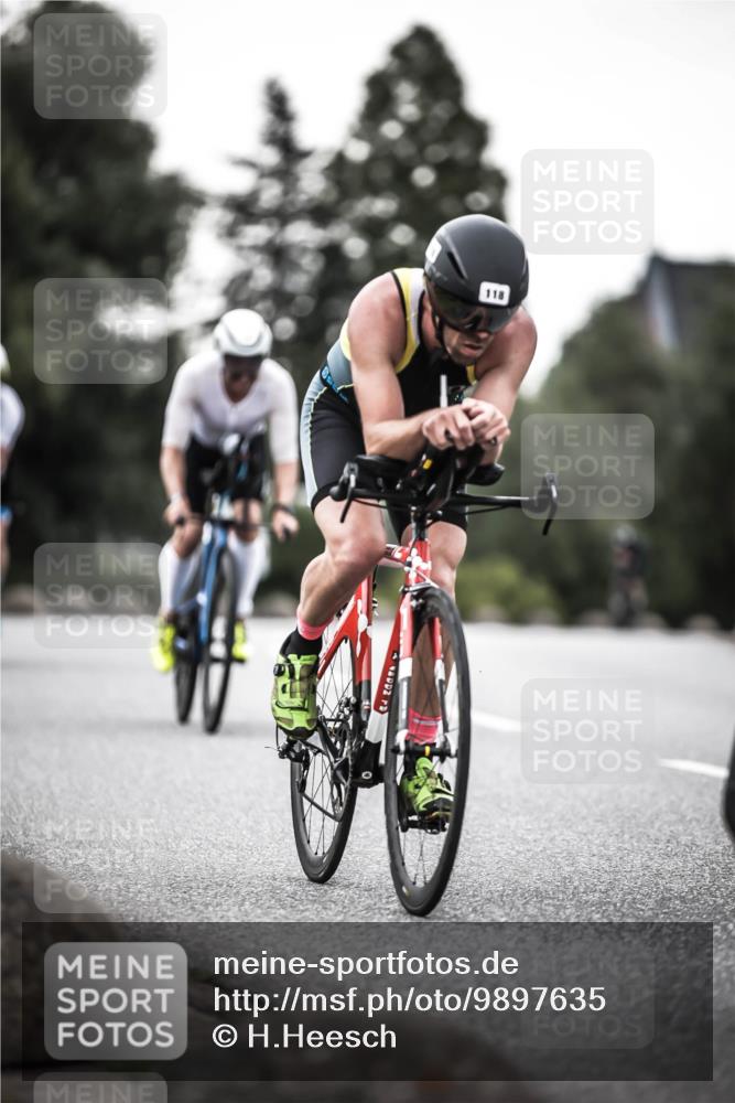 21.06.2026 - 29. Vierlanden-Triathlon H.Heesch http://msf.ph/oto/9897635 21.06.2026 10:02:25 Radfahren 4, 118, 119, 141, 186, 339 meine-sportfotos.de