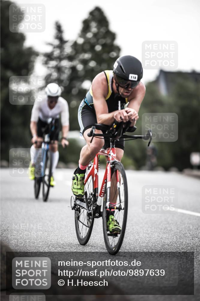 21.06.2026 - 29. Vierlanden-Triathlon H.Heesch http://msf.ph/oto/9897639 21.06.2026 10:02:25 Radfahren 4, 118, 119, 141, 186, 339 meine-sportfotos.de