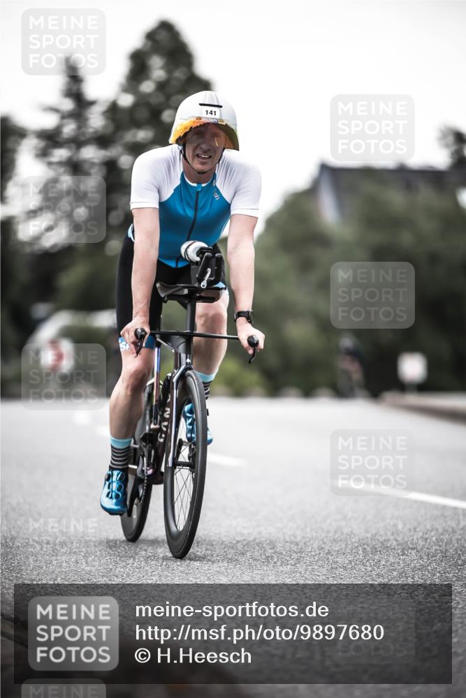 21.06.2026 - 29. Vierlanden-Triathlon H.Heesch http://msf.ph/oto/9897680 21.06.2026 10:02:27 Radfahren 4, 27, 118, 119, 141, 186, 339 meine-sportfotos.de
