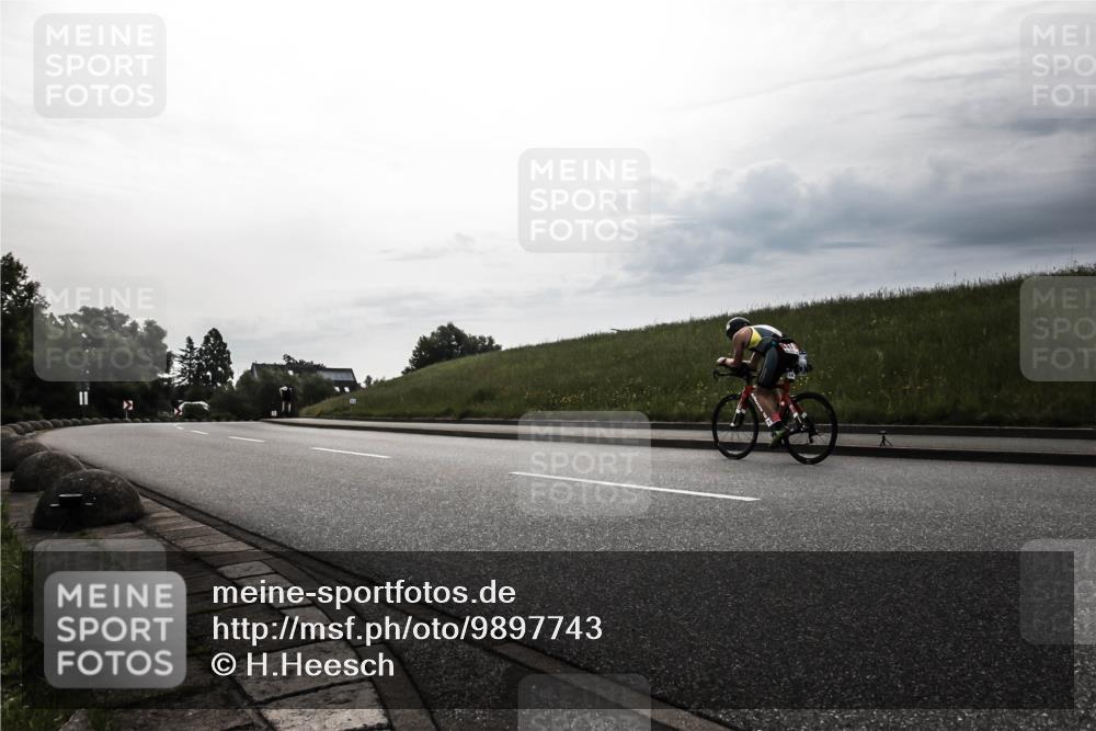 21.06.2026 - 29. Vierlanden-Triathlon H.Heesch http://msf.ph/oto/9897743 21.06.2026 09:22:24 Radfahren 119, 159, 273, 300 meine-sportfotos.de