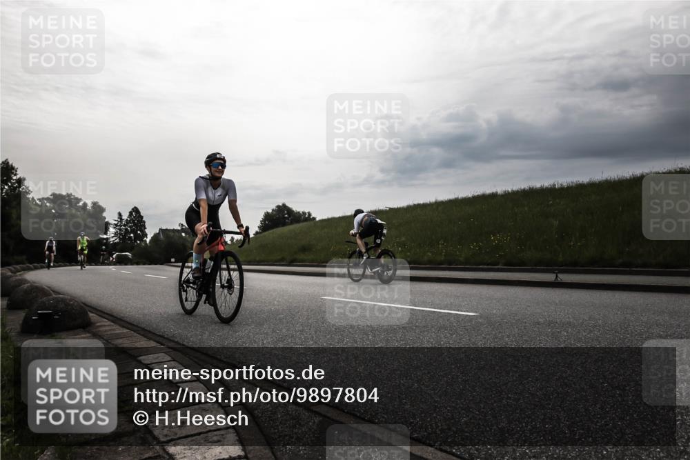 21.06.2026 - 29. Vierlanden-Triathlon H.Heesch http://msf.ph/oto/9897804 21.06.2026 09:23:47 Radfahren 155, 166, 252, 264 meine-sportfotos.de
