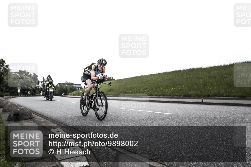 21.06.2026 - 29. Vierlanden-Triathlon H.Heesch http://msf.ph/oto/9898002 21.06.2026 09:37:58 Radfahren 156 meine-sportfotos.de