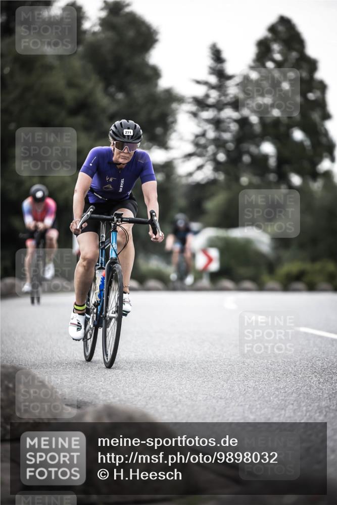 21.06.2026 - 29. Vierlanden-Triathlon H.Heesch http://msf.ph/oto/9898032 21.06.2026 10:04:00 Radfahren 142, 151, 161, 181, 257, 271, 337 meine-sportfotos.de