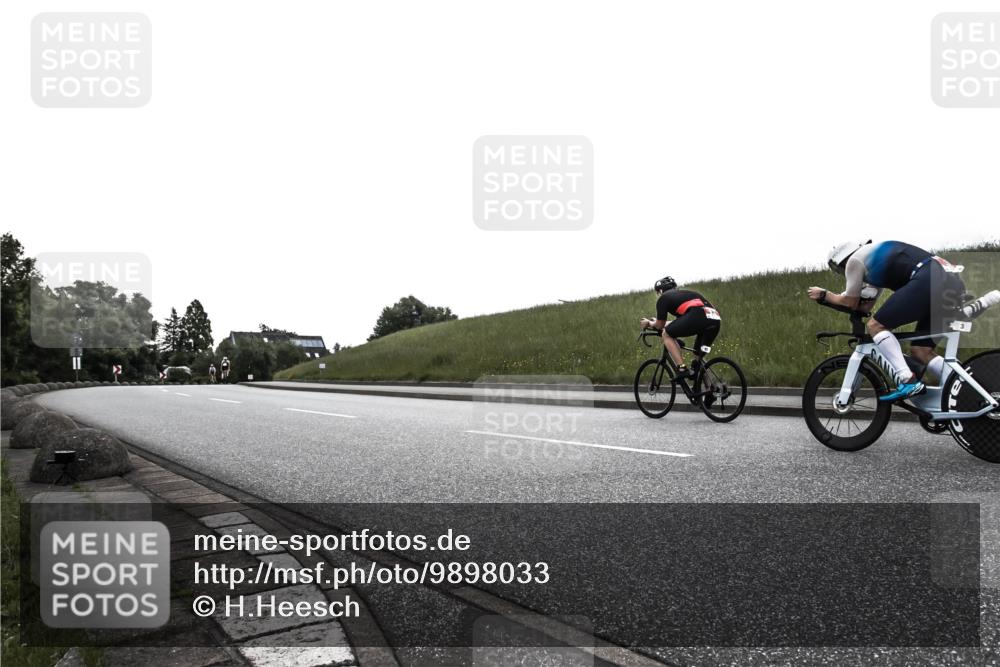 21.06.2026 - 29. Vierlanden-Triathlon H.Heesch http://msf.ph/oto/9898033 21.06.2026 09:40:20 Radfahren 123 meine-sportfotos.de