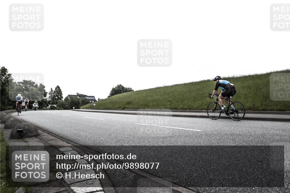 21.06.2026 - 29. Vierlanden-Triathlon H.Heesch http://msf.ph/oto/9898077 21.06.2026 09:44:36 Radfahren 16, 94, 98, 107, 120 meine-sportfotos.de