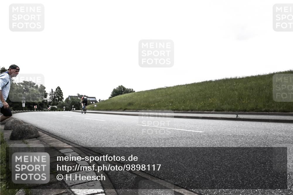 21.06.2026 - 29. Vierlanden-Triathlon H.Heesch http://msf.ph/oto/9898117 21.06.2026 09:47:22 Radfahren  meine-sportfotos.de