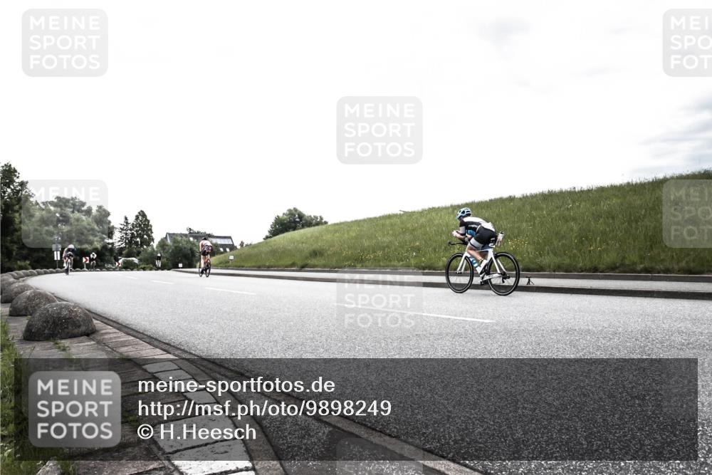 21.06.2026 - 29. Vierlanden-Triathlon H.Heesch http://msf.ph/oto/9898249 21.06.2026 09:52:12 Radfahren 76, 84, 132, 169, 193 meine-sportfotos.de