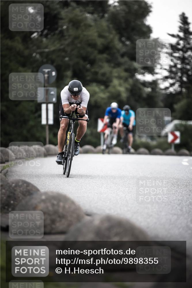 21.06.2026 - 29. Vierlanden-Triathlon H.Heesch http://msf.ph/oto/9898355 21.06.2026 10:04:54 Radfahren 174, 292, 332, 352 meine-sportfotos.de