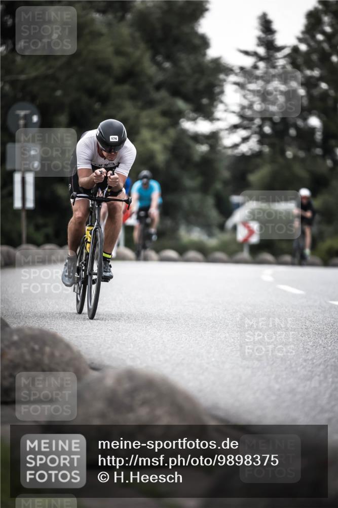 21.06.2026 - 29. Vierlanden-Triathlon H.Heesch http://msf.ph/oto/9898375 21.06.2026 10:04:54 Radfahren 174, 292, 332, 352 meine-sportfotos.de