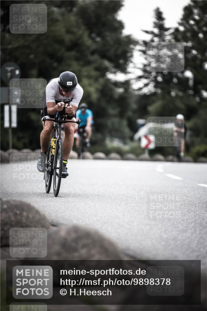 21.06.2026 - 29. Vierlanden-Triathlon H.Heesch http://msf.ph/oto/9898378 21.06.2026 10:04:54 Radfahren 174, 292, 332, 352 meine-sportfotos.de