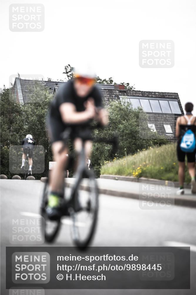 21.06.2026 - 29. Vierlanden-Triathlon H.Heesch http://msf.ph/oto/9898445 21.06.2026 10:04:59 Radfahren 130, 292, 308, 332, 352 meine-sportfotos.de