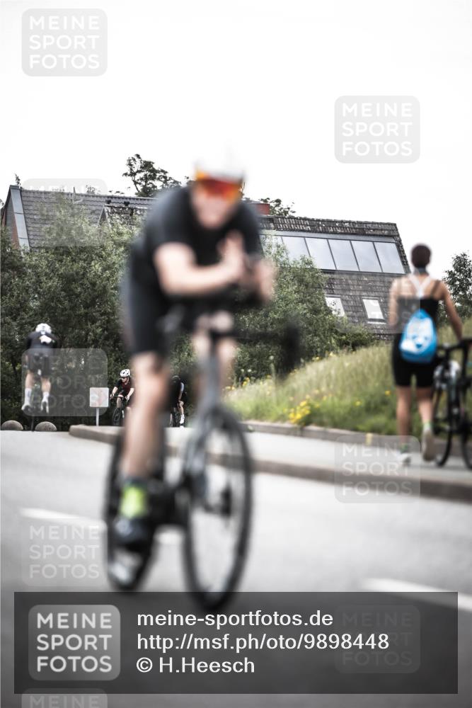 21.06.2026 - 29. Vierlanden-Triathlon H.Heesch http://msf.ph/oto/9898448 21.06.2026 10:04:59 Radfahren 130, 292, 308, 332, 352 meine-sportfotos.de