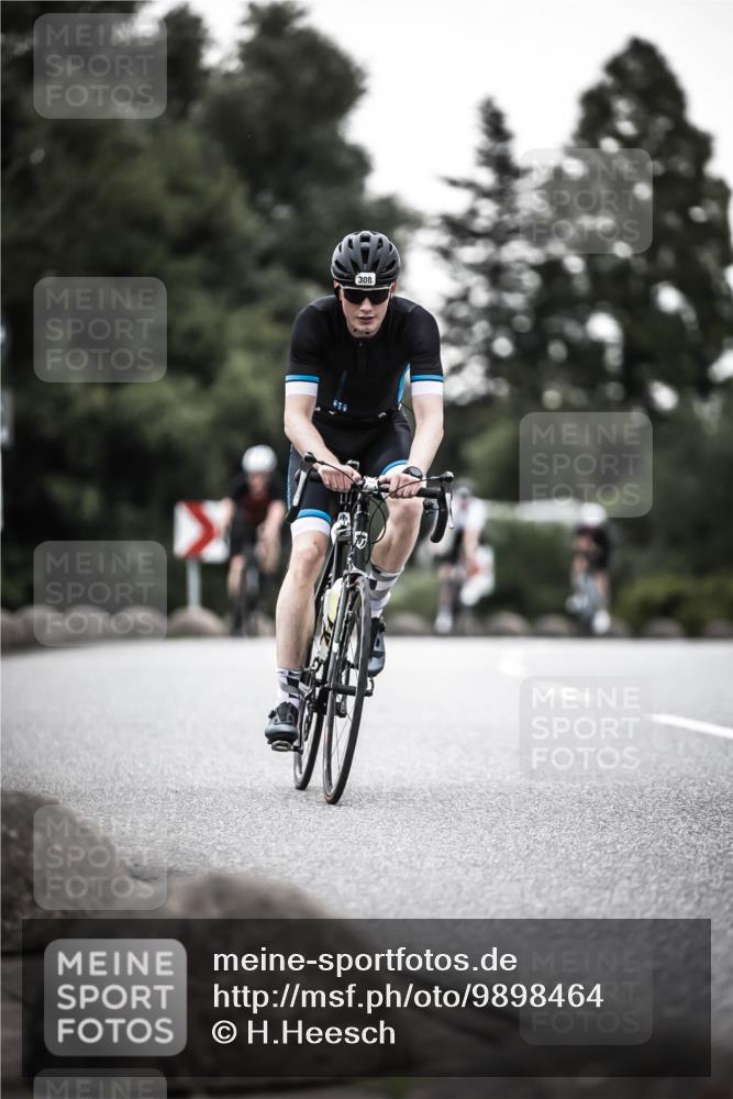 21.06.2026 - 29. Vierlanden-Triathlon H.Heesch http://msf.ph/oto/9898464 21.06.2026 10:05:04 Radfahren 130, 264, 308, 323, 326 meine-sportfotos.de