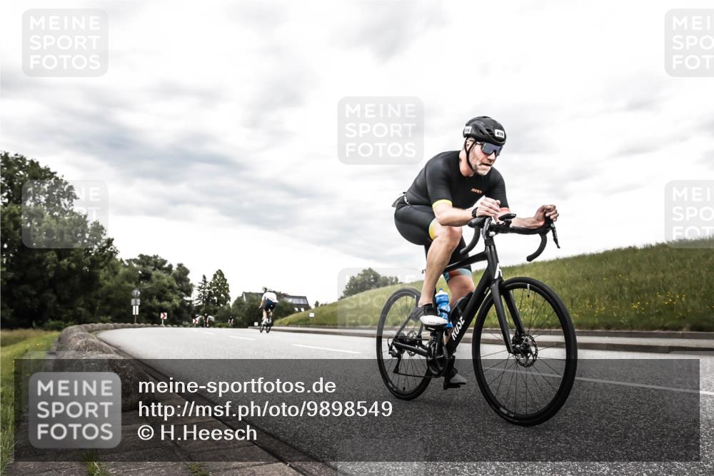21.06.2026 - 29. Vierlanden-Triathlon H.Heesch http://msf.ph/oto/9898549 21.06.2026 10:17:36 Radfahren 116, 210, 211, 419, 445, 452 meine-sportfotos.de