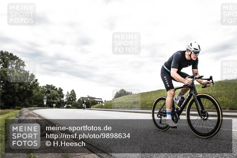 21.06.2026 - 29. Vierlanden-Triathlon H.Heesch http://msf.ph/oto/9898634 21.06.2026 10:20:09 Radfahren 16, 22, 113, 244, 412 meine-sportfotos.de