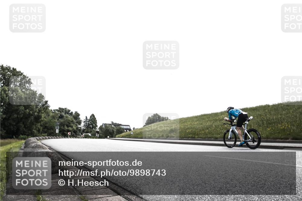 21.06.2026 - 29. Vierlanden-Triathlon H.Heesch http://msf.ph/oto/9898743 21.06.2026 10:45:32 Radfahren 153, 161, 243, 412, 417 meine-sportfotos.de