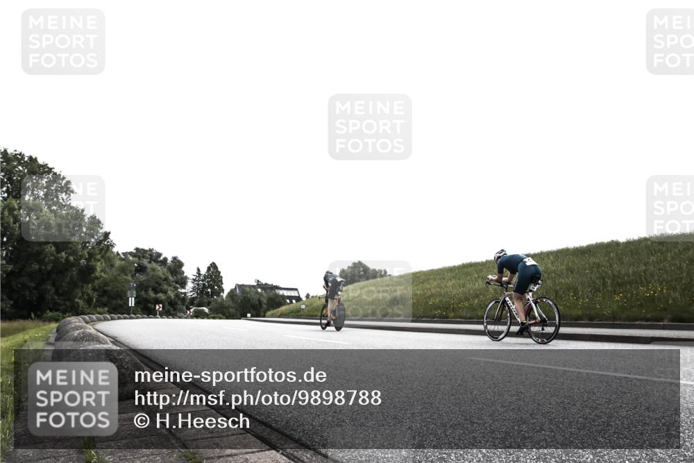 21.06.2026 - 29. Vierlanden-Triathlon H.Heesch http://msf.ph/oto/9898788 21.06.2026 10:46:37 Radfahren  meine-sportfotos.de