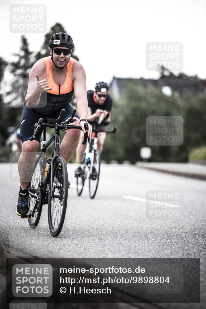 21.06.2026 - 29. Vierlanden-Triathlon H.Heesch http://msf.ph/oto/9898804 21.06.2026 10:05:54 Radfahren 159, 317, 346 meine-sportfotos.de