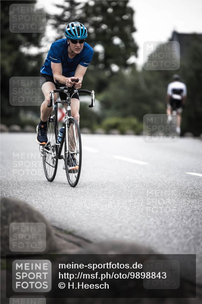 21.06.2026 - 29. Vierlanden-Triathlon H.Heesch http://msf.ph/oto/9898843 21.06.2026 10:06:00 Radfahren 346 meine-sportfotos.de