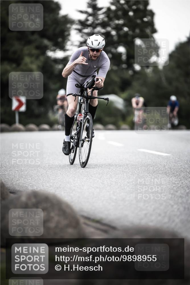 21.06.2026 - 29. Vierlanden-Triathlon H.Heesch http://msf.ph/oto/9898955 21.06.2026 10:06:23 Radfahren 109, 147, 165, 360, 381 meine-sportfotos.de
