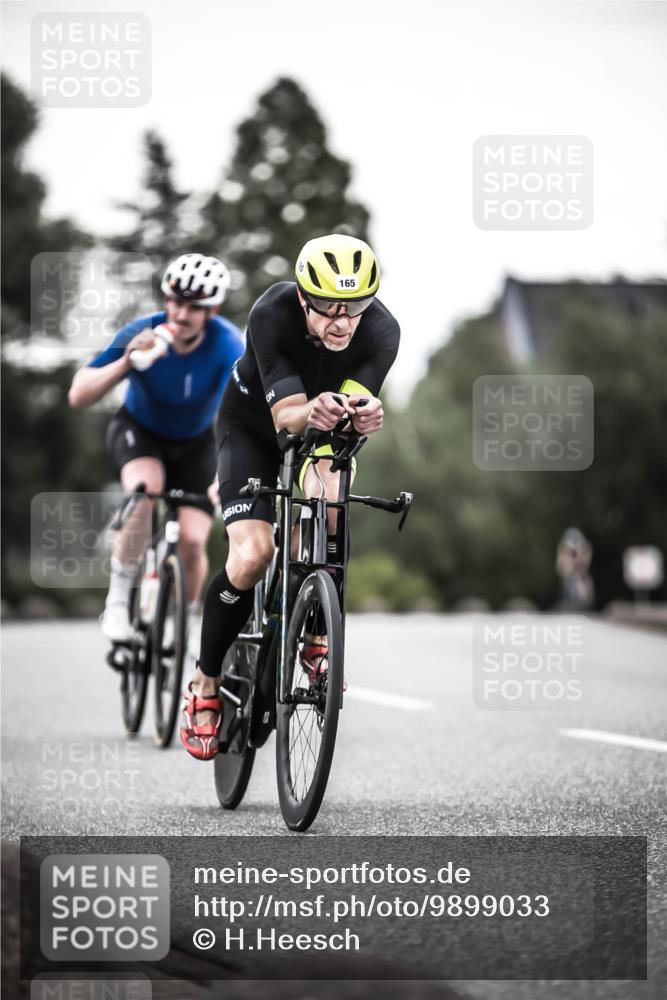 21.06.2026 - 29. Vierlanden-Triathlon H.Heesch http://msf.ph/oto/9899033 21.06.2026 10:06:29 Radfahren 147, 165, 360, 381 meine-sportfotos.de