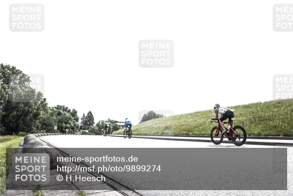 21.06.2026 - 29. Vierlanden-Triathlon H.Heesch http://msf.ph/oto/9899274 21.06.2026 10:56:55 Radfahren 176, 383, 384, 575, 581, 601, 619 meine-sportfotos.de