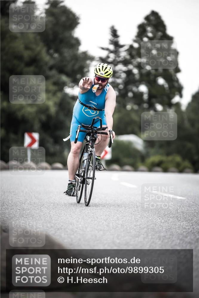 21.06.2026 - 29. Vierlanden-Triathlon H.Heesch http://msf.ph/oto/9899305 21.06.2026 10:07:10 Radfahren 83, 344, 348 meine-sportfotos.de