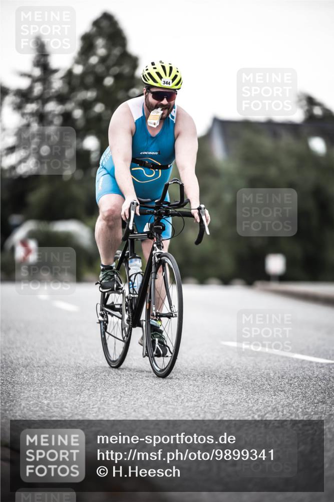 21.06.2026 - 29. Vierlanden-Triathlon H.Heesch http://msf.ph/oto/9899341 21.06.2026 10:07:10 Radfahren 83, 344, 348 meine-sportfotos.de