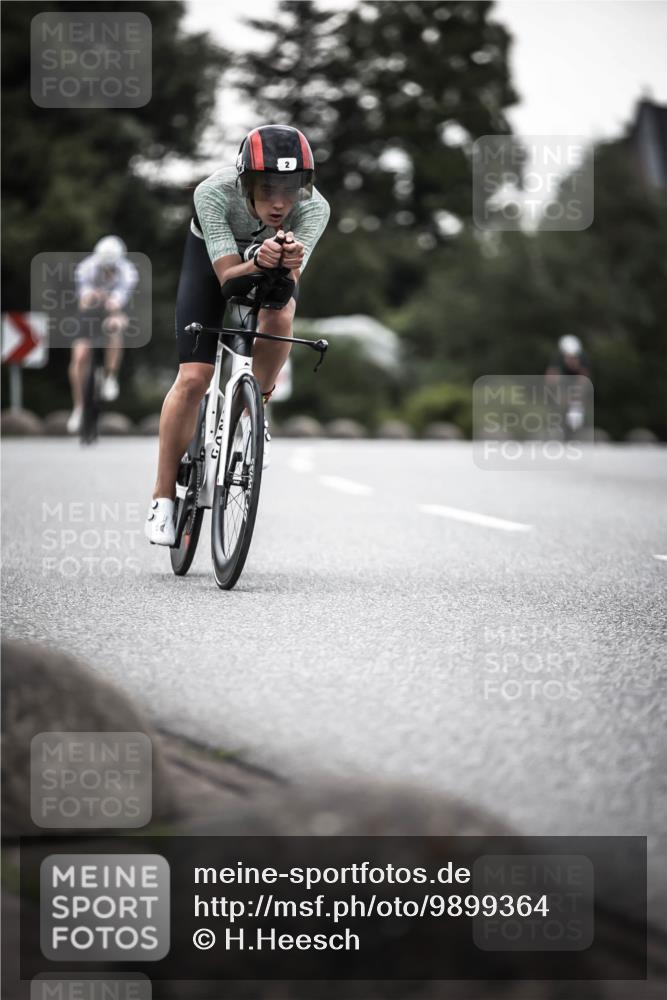 21.06.2026 - 29. Vierlanden-Triathlon H.Heesch http://msf.ph/oto/9899364 21.06.2026 10:07:23 Radfahren 2, 68, 270 meine-sportfotos.de