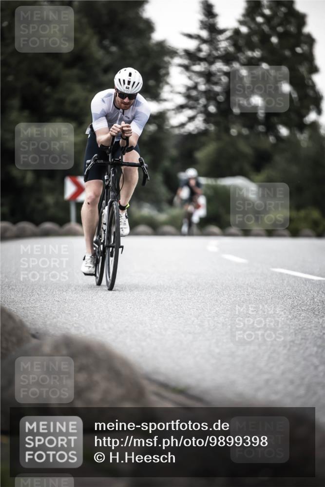 21.06.2026 - 29. Vierlanden-Triathlon H.Heesch http://msf.ph/oto/9899398 21.06.2026 10:07:25 Radfahren 2, 68, 88, 270 meine-sportfotos.de