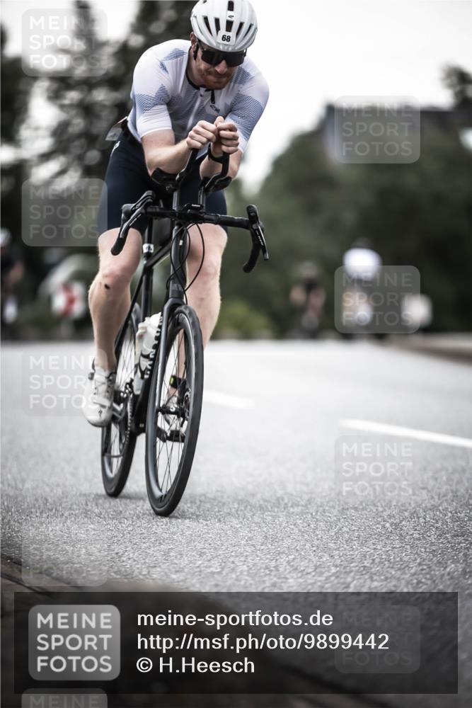 21.06.2026 - 29. Vierlanden-Triathlon H.Heesch http://msf.ph/oto/9899442 21.06.2026 10:07:26 Radfahren 2, 68, 88, 270 meine-sportfotos.de