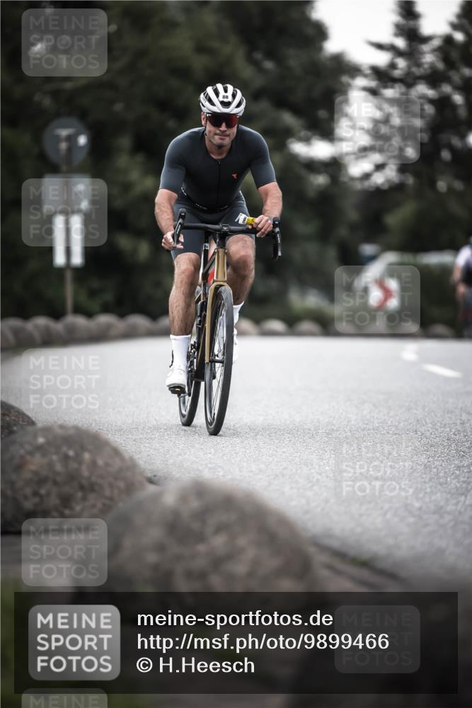 21.06.2026 - 29. Vierlanden-Triathlon H.Heesch http://msf.ph/oto/9899466 21.06.2026 10:07:31 Radfahren 88, 316, 347 meine-sportfotos.de
