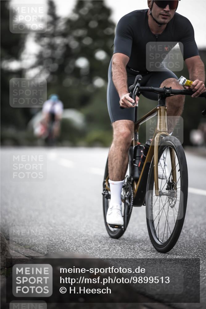 21.06.2026 - 29. Vierlanden-Triathlon H.Heesch http://msf.ph/oto/9899513 21.06.2026 10:07:32 Radfahren 88, 316, 347 meine-sportfotos.de