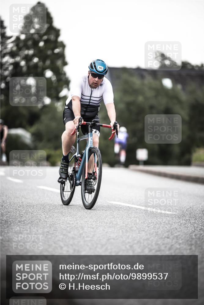 21.06.2026 - 29. Vierlanden-Triathlon H.Heesch http://msf.ph/oto/9899537 21.06.2026 10:07:35 Radfahren 88, 216, 316, 336, 347 meine-sportfotos.de