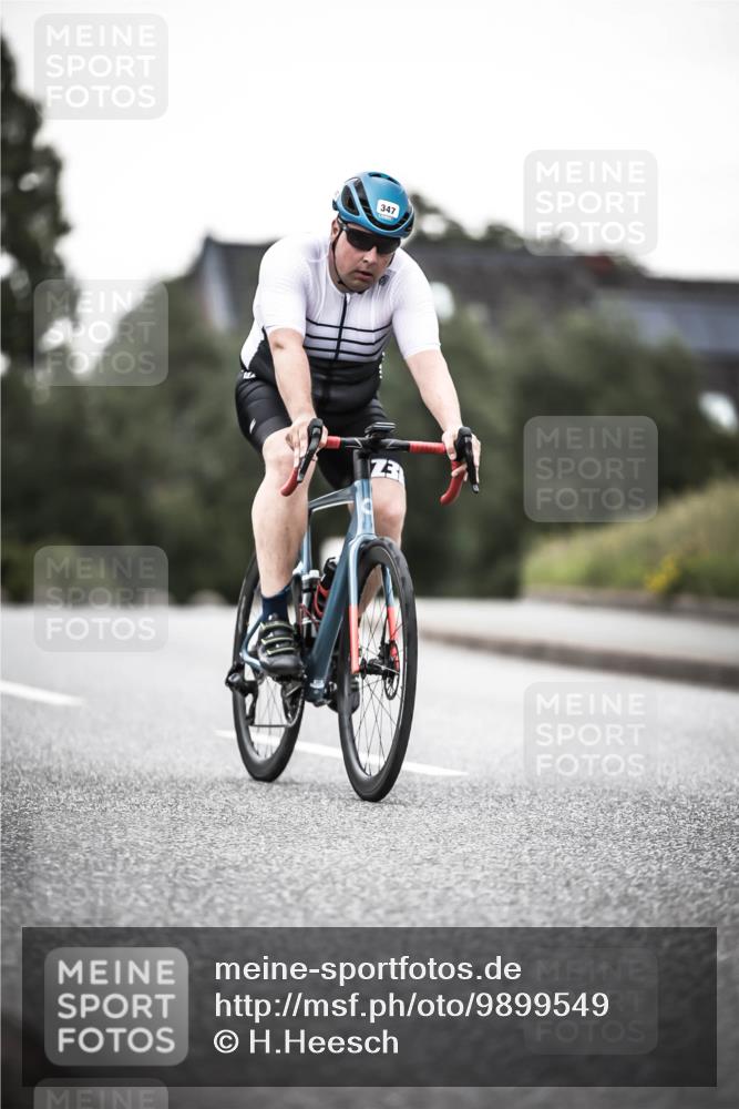 21.06.2026 - 29. Vierlanden-Triathlon H.Heesch http://msf.ph/oto/9899549 21.06.2026 10:07:36 Radfahren 23, 216, 316, 336, 347 meine-sportfotos.de