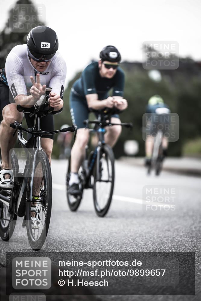 21.06.2026 - 29. Vierlanden-Triathlon H.Heesch http://msf.ph/oto/9899657 21.06.2026 10:07:53 Radfahren 50, 59, 104, 167, 220, 231, 320, 334 meine-sportfotos.de