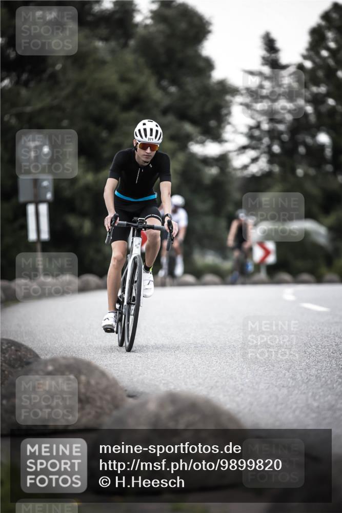 21.06.2026 - 29. Vierlanden-Triathlon H.Heesch http://msf.ph/oto/9899820 21.06.2026 10:08:08 Radfahren 38, 80, 371, 373 meine-sportfotos.de