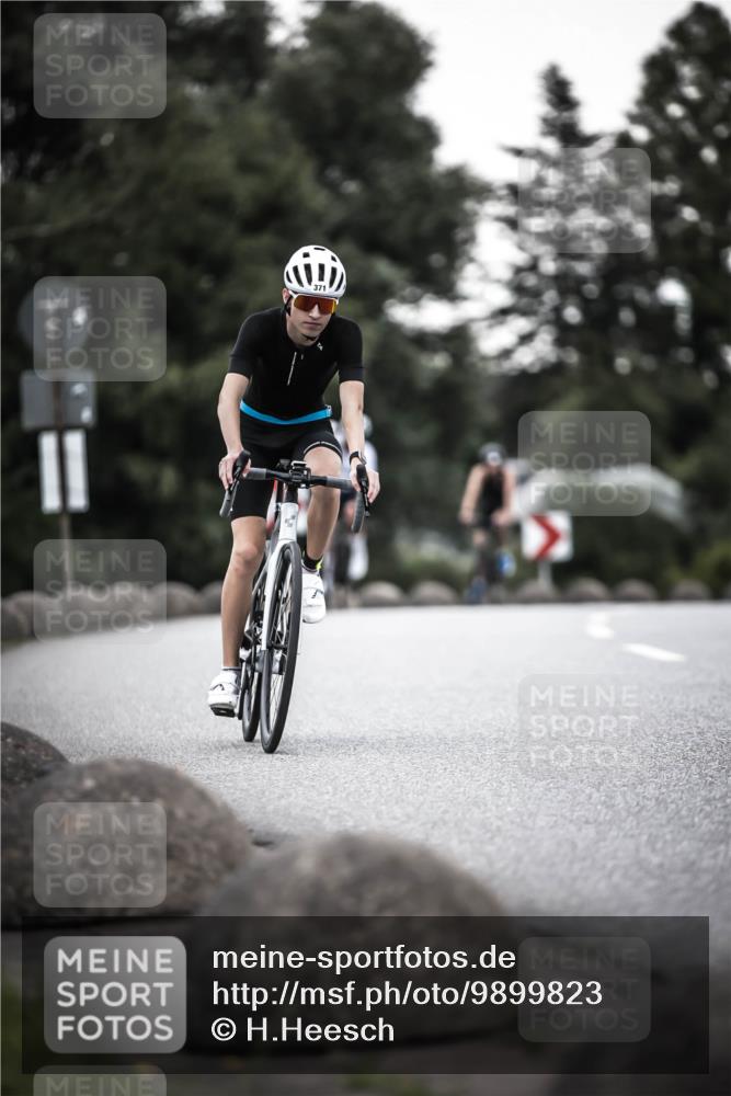 21.06.2026 - 29. Vierlanden-Triathlon H.Heesch http://msf.ph/oto/9899823 21.06.2026 10:08:08 Radfahren 38, 80, 371, 373 meine-sportfotos.de